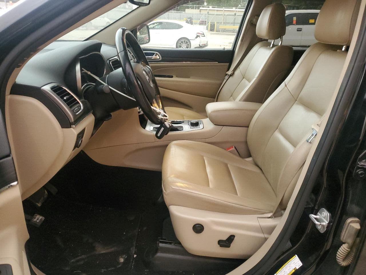 1C4RJFBG9LC302424 JEEP Grand Cherokee 2020