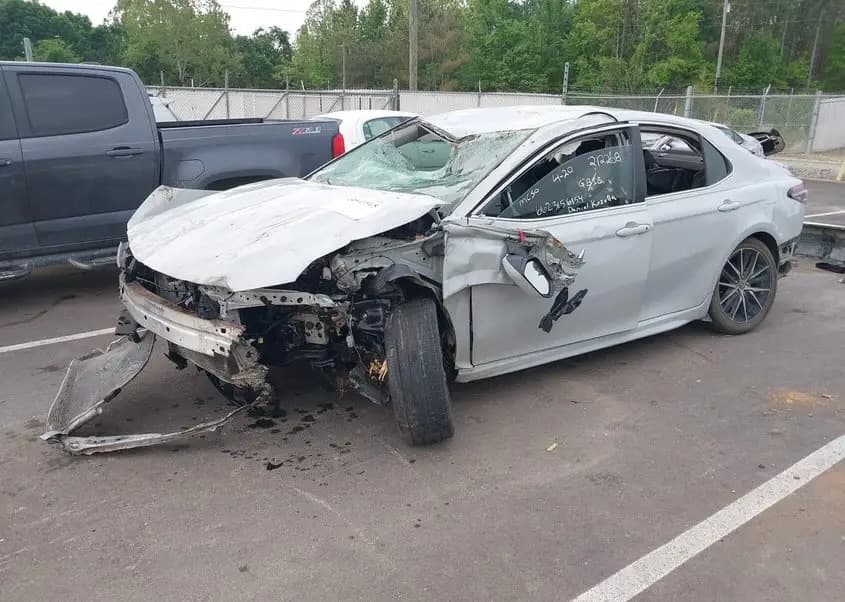 4T1T11AK2RU212268 TOYOTA Camry 2024