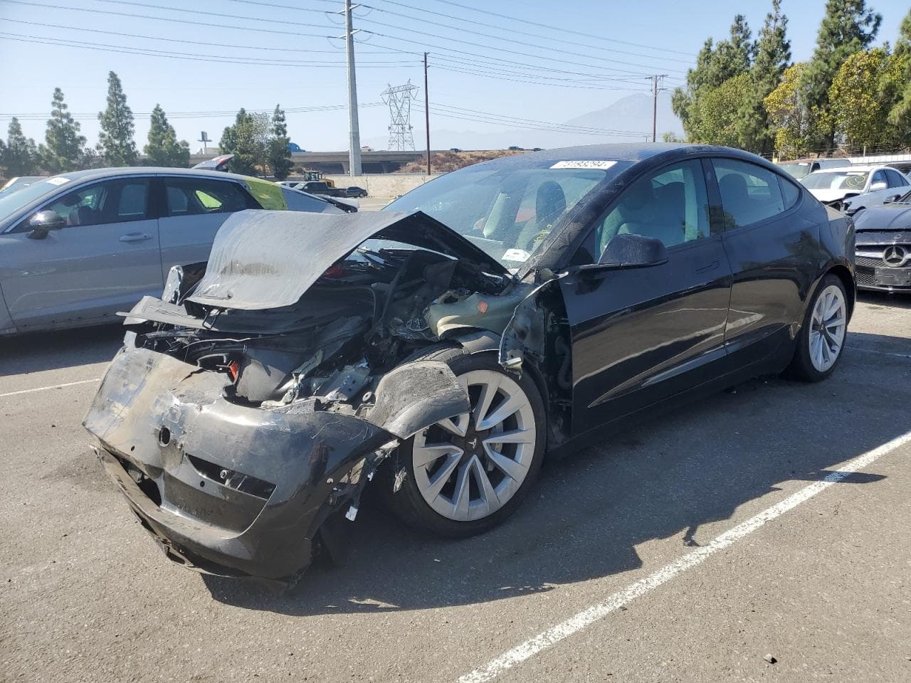 5YJ3E1EA8MF051887 TESLA Model 3 2021