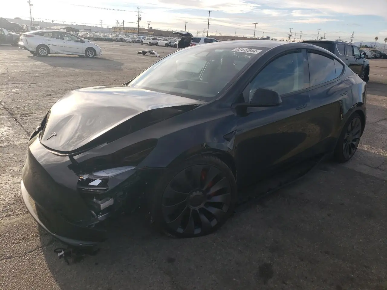 7SAYGDEF7RF051094 TESLA Model Y 2024
