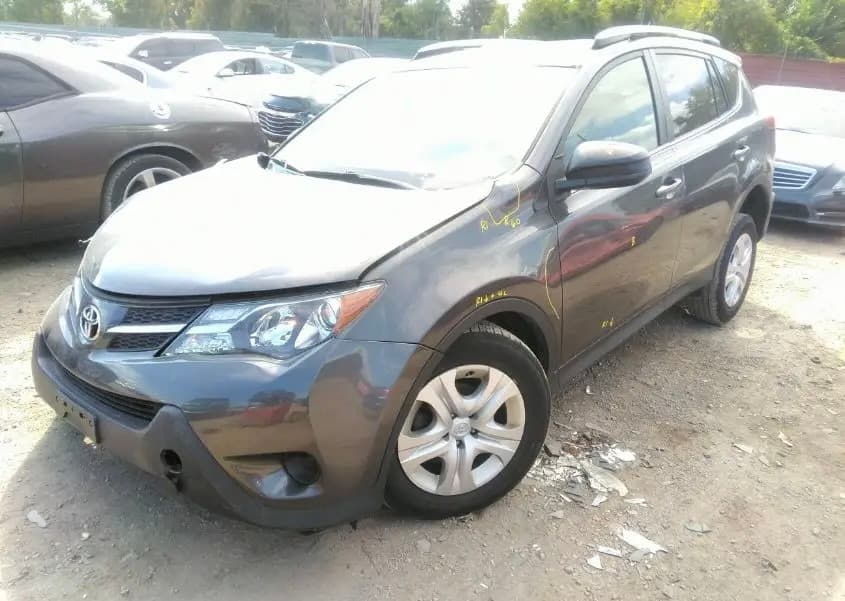 JTMBFREV2FJ028188 TOYOTA RAV4 2015