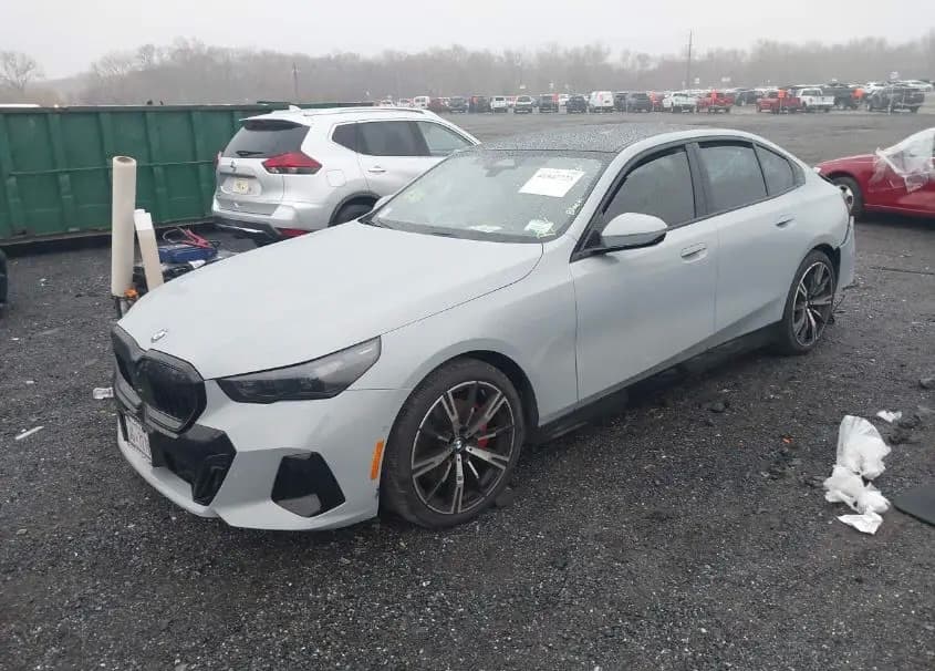 WBA53FJ04RCP75473 BMW 530i 2024