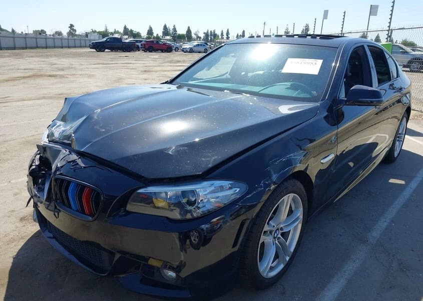 WBA5A5C58GD526979 BMW 528i 2016