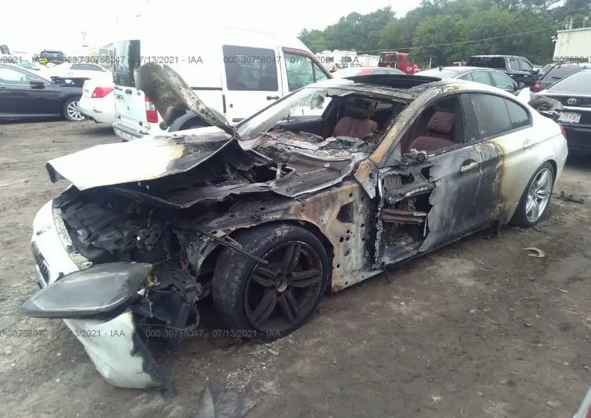 WBA6B8C57FD453136 BMW 640i 2015