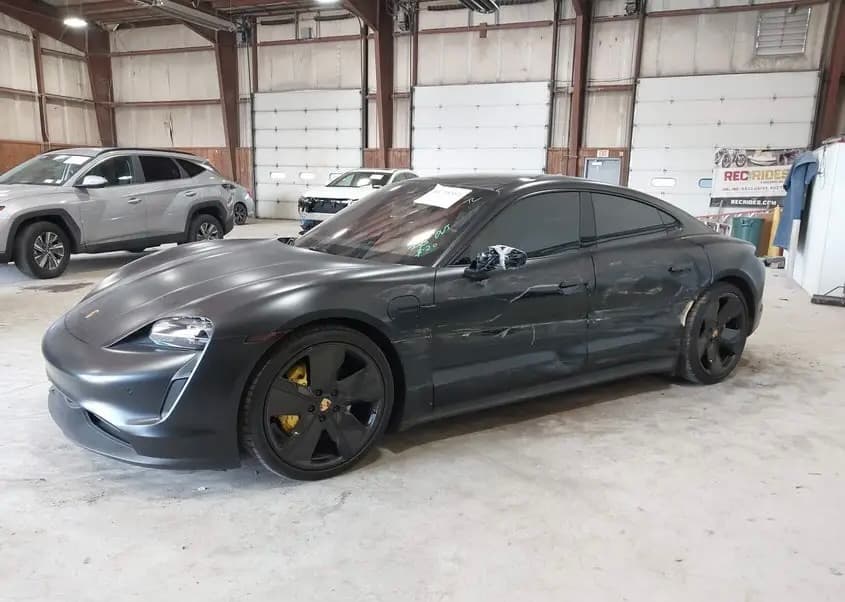 WP0AA2Y13NSA16038 PORSCHE Taycan 2022