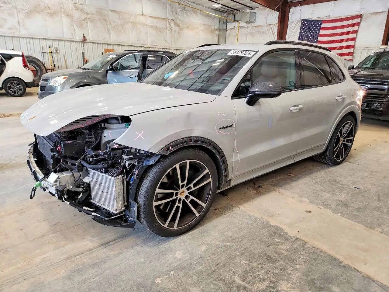 WP1AM2AY4RDA48257 PORSCHE Cayenne 2024