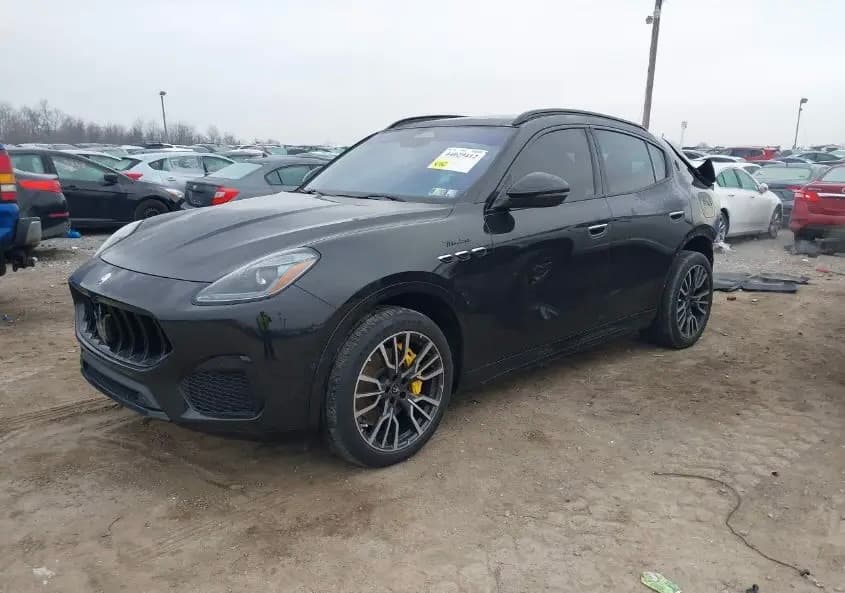 ZN682AVM6P7428895 MASERATI Grecale 2023